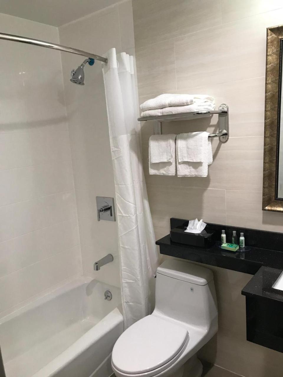 Gwb Hotel Нью-Йорк Экстерьер фото